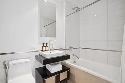 163 W 18th Street #3C, New York City, NY 10011 - Photo 8