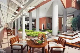 205 E 59th St, New York City, NY 10022 - Photo 26