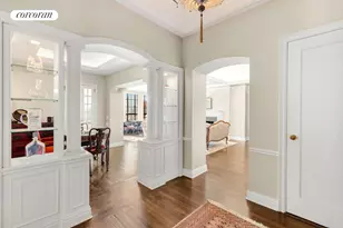 340 W 57th St, New York City, NY 10019 - Photo 8