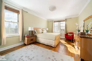 360 Clinton Ave, New York City, NY 11238 - Photo 4