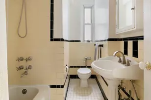 360 Clinton Ave, New York City, NY 11238 - Photo 6