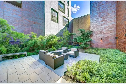 58 Metropolitan Avenue #2-B, New York City, NY 11249 - Photo 4
