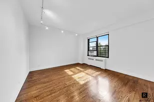 264 E Broadway, New York City, NY 10002 - Photo 10