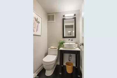 27 E 65th Street #11D, New York City, NY 10065 - Photo 12