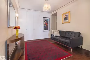 300 E 40th St, New York City, NY 10016 - Photo 4