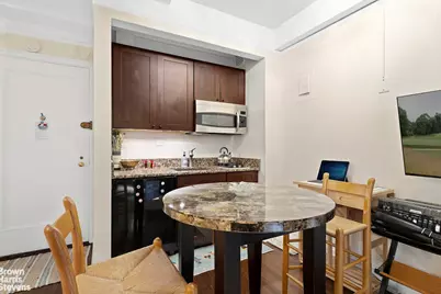 457 W 57th Street #201, New York City, NY 10019 - Photo 4
