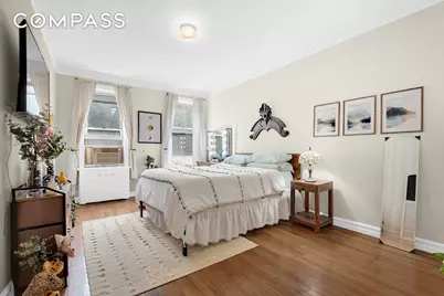 585 W 214th Street #4F, New York City, NY 10034 - Photo 2