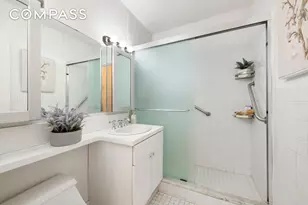 20 E 9th St, New York City, NY 10003 - Photo 8