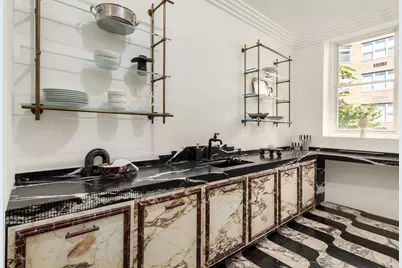 125 E 65th Street, New York City, NY 10065 - Photo 8