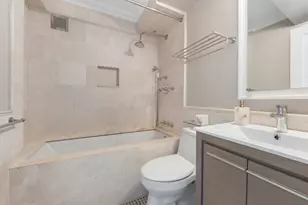 196 E 75th St, New York City, NY 10021 - Photo 12