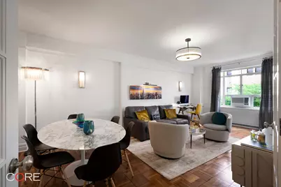 25 Central Park W #4Z, New York, NY 10023 - Photo 2