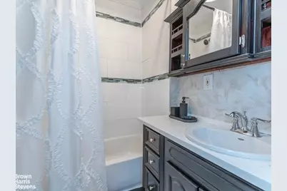 357 E 26th Street, New York City, NY 11226 - Photo 12