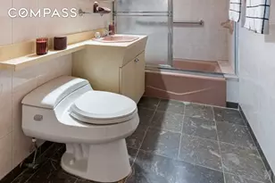 25-40 31st Ave, New York City, NY 11106 - Photo 18