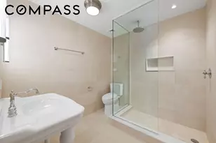 313 W 102nd St, New York City, NY 10025 - Photo 24