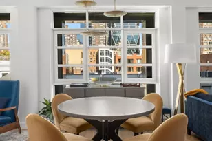 318 W 52nd St, New York City, NY 10019 - Photo 2