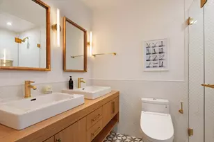 35 Bethune St, New York, NY 10014 - Photo 8