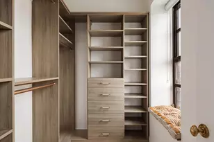 35 Bethune St, New York, NY 10014 - Photo 10