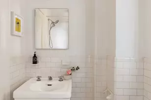 315 W 106th St, New York City, NY 10025 - Photo 18