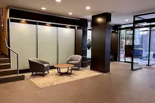 220 E 54th St, New York City, NY 10022 - Photo 10