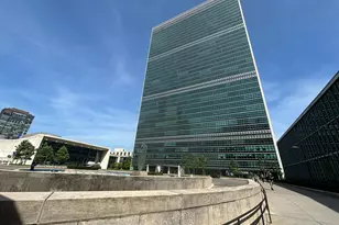 220 E 54th St, New York City, NY 10022 - Photo 14