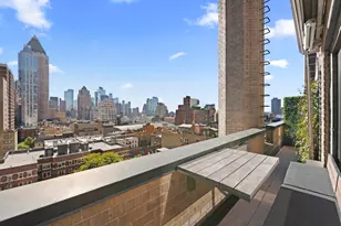 310 W 56th St, New York City, NY 10019 - Photo 6