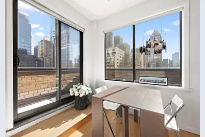 310 W 56th Street #PHE, New York City, NY 10019 - Photo 2