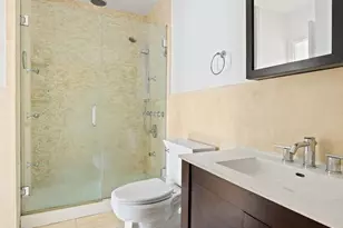 82 Sterling Pl, New York City, NY 11217 - Photo 16