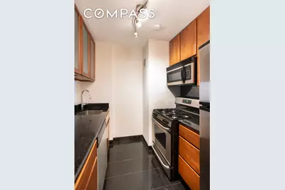300 E 59th Street #803, New York City, NY 10022 - Photo 4