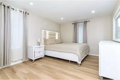 2531 E 7th Street #1J, New York City, NY 11235 - Photo 6