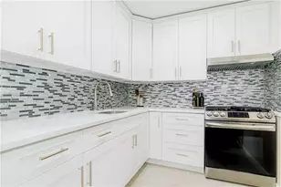 2531 E 7th St, New York City, NY 11235 - Photo 8