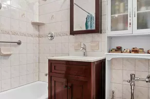 1199 E 53rd St, New York City, NY 11234 - Photo 8