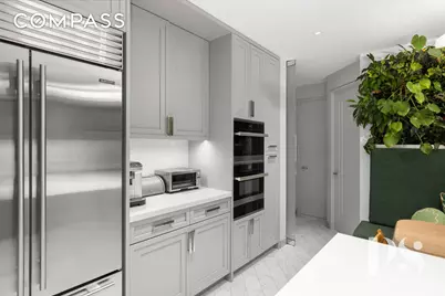 733 Park Avenue #4, New York City, NY 10021 - Photo 12