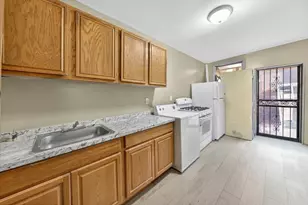 350 E 169th St, New York City, NY 10456 - Photo 10