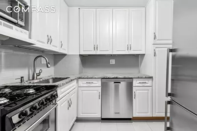 363 E 76th Street #6E, New York City, NY 10021 - Photo 6