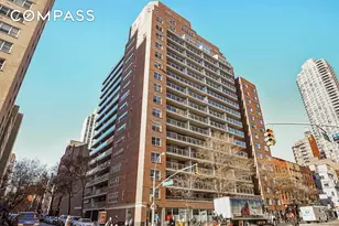 363 E 76th St, New York City, NY 10021 - Photo 14