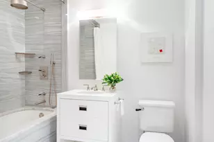 995 5th Ave, New York City, NY 10028 - Photo 16