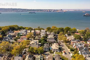 8008 Harbor View Terrace, New York City, NY 11209 - Photo 6