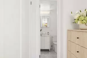 333 E 14th St, New York City, NY 10003 - Photo 10