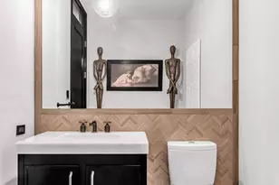 425 W 50th St, New York City, NY 10019 - Photo 12