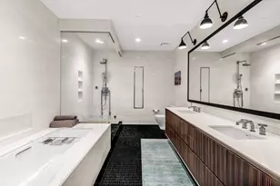 425 W 50th St, New York City, NY 10019 - Photo 8