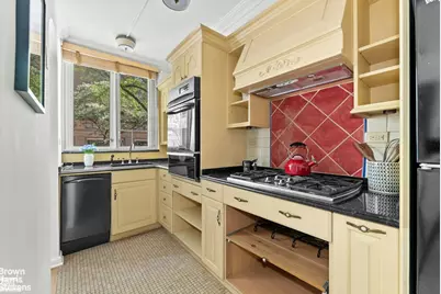 169 E 69th Street #2B, New York City, NY 10021 - Photo 6