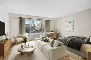 220 E 60th St, New York City, NY 10022 - Photo 1