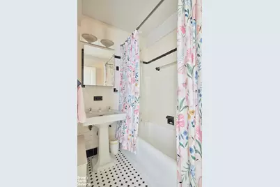 205 E 78th Street #15GH, New York City, NY 10075 - Photo 6