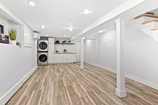 4 Reeve Pl, New York City, NY 11218 - Photo 12