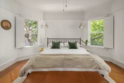 51 Dekoven Court, New York City, NY 11230 - Photo 14