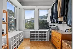 51 Dekoven Ct, New York City, NY 11230 - Photo 16