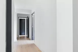 320 W 76th St, New York City, NY 10023 - Photo 8