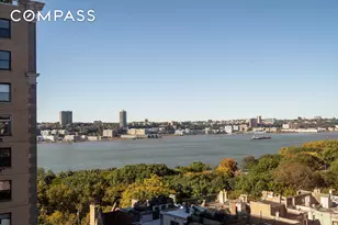 320 W 76th St, New York City, NY 10023 - Photo 16