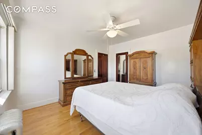 22-44 43rd Street, New York City, NY 11105 - Photo 12