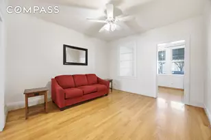 22-44 43rd St, New York City, NY 11105 - Photo 6